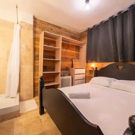 Cocon Poyol Bois, Wifi En Hyper Centre Apartment